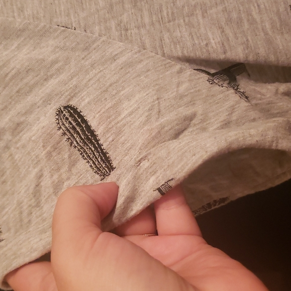 H&M XL Cactus "Prick" Tee - Picture 4 of 6